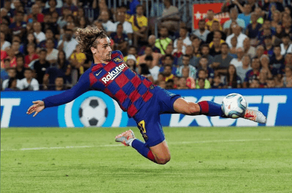 تغريم برشلونة 300 يورو فقط بسبب صفقة ضم جريزمان