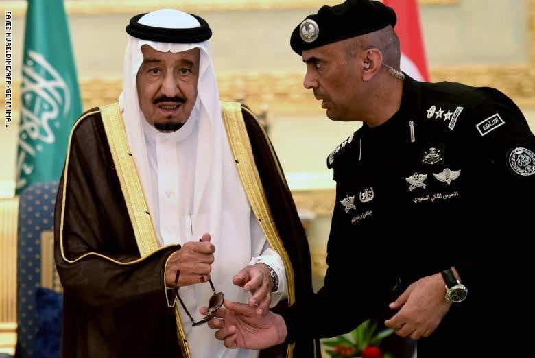 مقتل الحارس الشخصي للملك سلمان.. والشرطة: خلاف شخصي