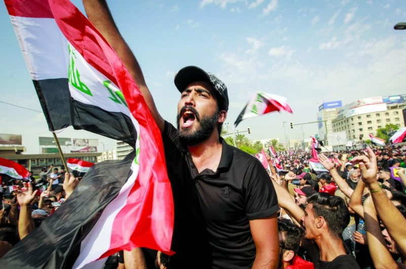 قتيل وعشرات الإصابات مع انطلاق احتجاجات الجمعة "المليونية" بالعراق