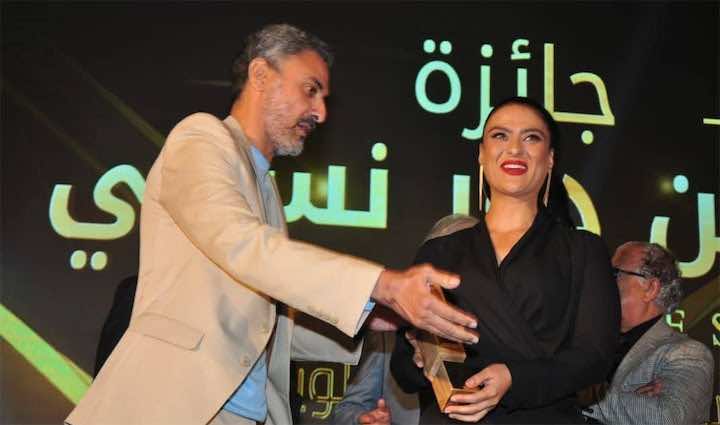 فاطمة الزهراء بناصر تتفوق على فنانات عربيات في مهرجان الفيلم العربي