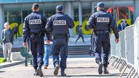 إصابة شخصين في حادث إطلاق نار أمام مسجد غرب فرنسا