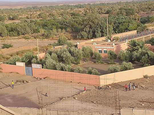 بعد نقل تلاميذ إلى منزل سكني لحل أزمة الاكتظاظ في فرعية ضواحي زاكورة.. المديرية الإقليمية لوزارة التربية والتكوين توضح