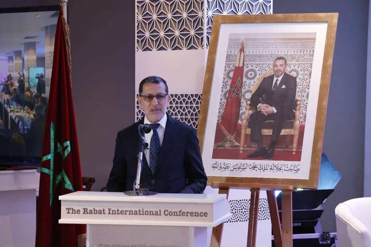 الحكومة تنظم أول مرة مهنة «العاملين الاجتماعيين»