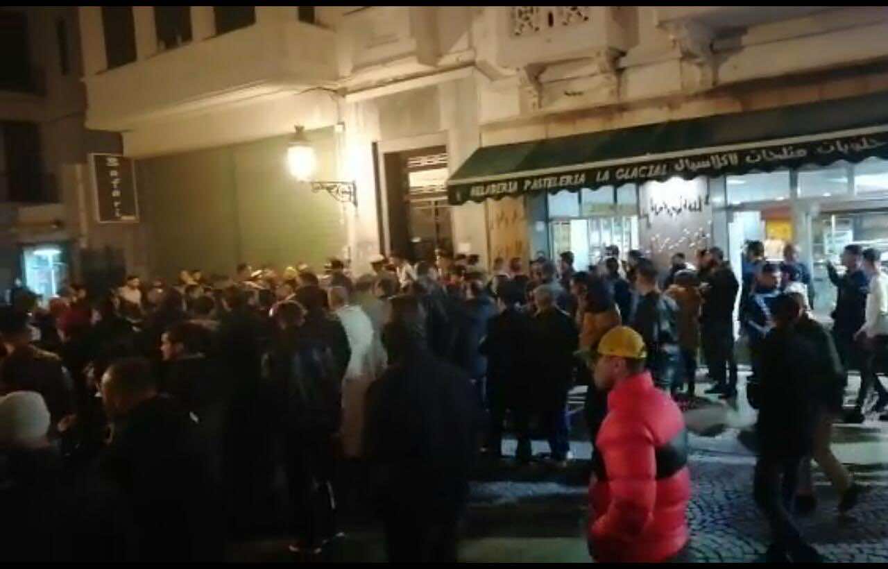 سلطات تطوان تستعمل القوة لمنع وقفة تضامنية مع قطاع غزة -فيديو
