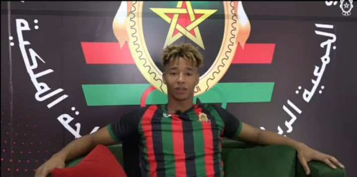 أول لاعب ينتقل من مدرسة الفريق إلى أوربا.. الجيش الملكي يعلن انتقال الجباري إلى "كان" الفرنسي