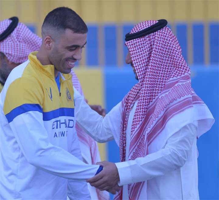 النصر السعودي يحتفل بحمد ﷲ لتتويجه العربي ونبل لقب "هداف العالم"- صور