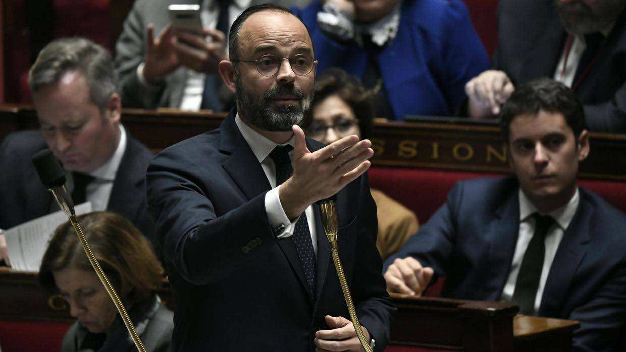 أزمة قانون التقاعد.. تنازلات الحكومة الفرنسية تفشل في وقف الإضرابات