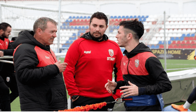 رسميا.. المغرب التطواني يقطع الطريق على الوداد بخصوص نجمه لكحل