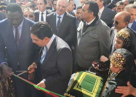 وسط تزايد هجوم الجزائر .. المغرب يرفع الإيقاع ويفتتح قنصليتين جديدتين في الأقاليم الجنوبية في يوم واحد