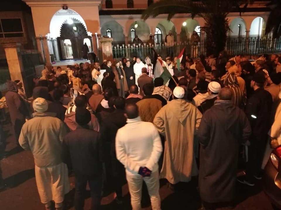 حملة "الفجر العظيم"..وقفة تضامنية مع فلسطين موازاة مع صلاة الفجر في الجديدة