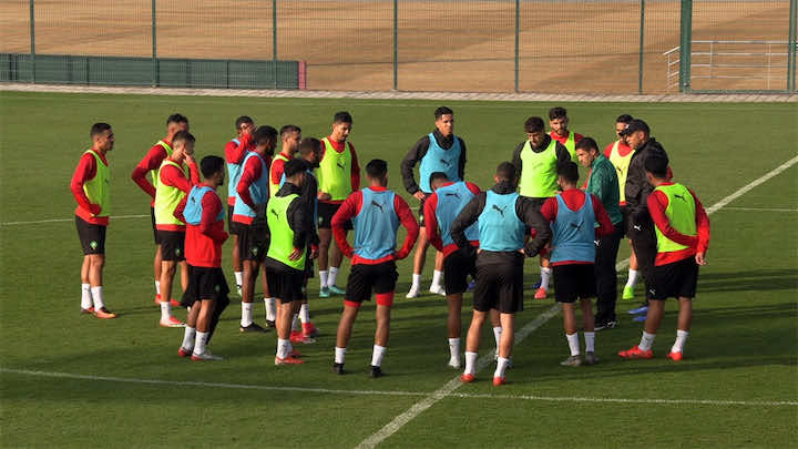 إصابة لاعبين إثنين في صفوف المنتخب الوطني المحلي بفيروس "كورونا"