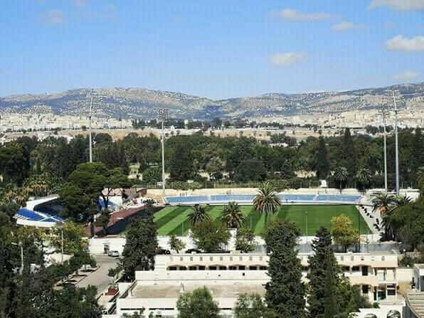 ملعب الحسن الثاني "يفتح" أبوابه في وجه الفرق الفاسية