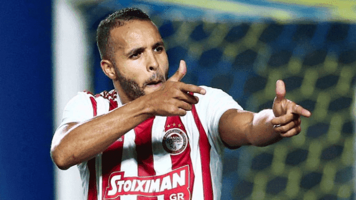 المهاجم المغربي يوسف العربي يمنح نادي أولمبياكوس لقب بطل اليونان