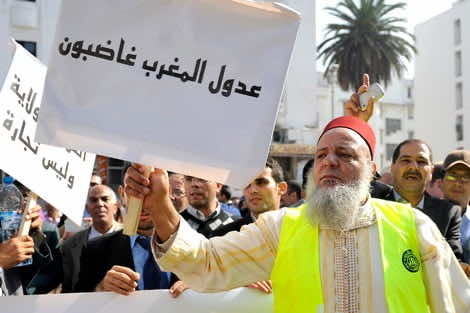 عدول المغرب غاضبون..شارات وإضراب لمدة 3 أيام