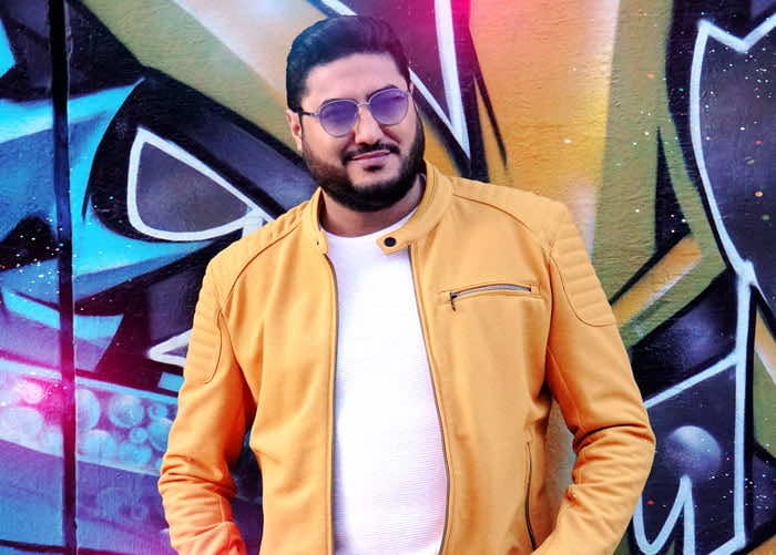 محمد عدلي يطرح ''كارينيو'' - فيديو