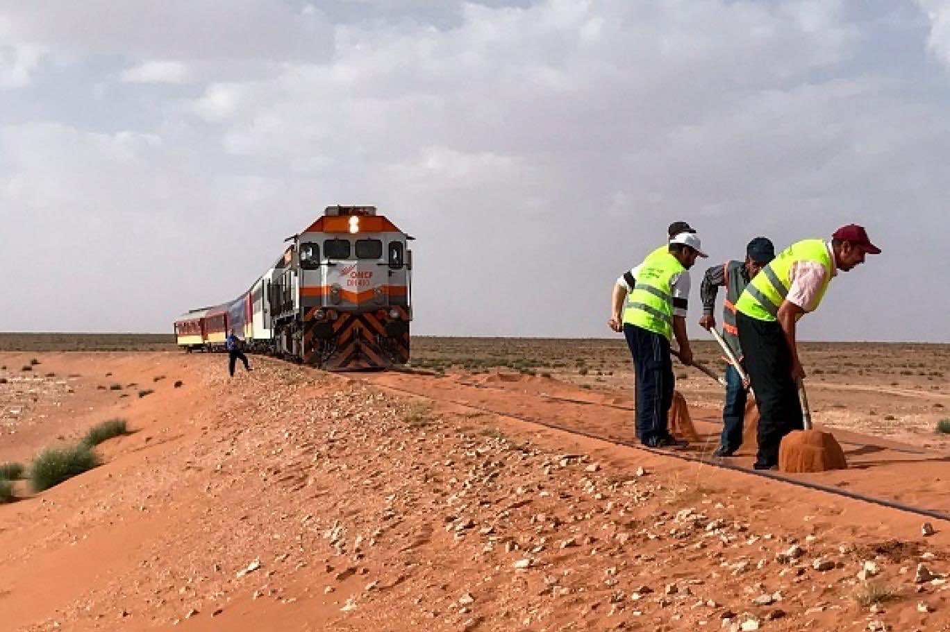 بعد إطلاق أول معبر حدودي بري.. موريتانيا والجزائر تسعيان إلى إطلاق خط سككي بين البلدين