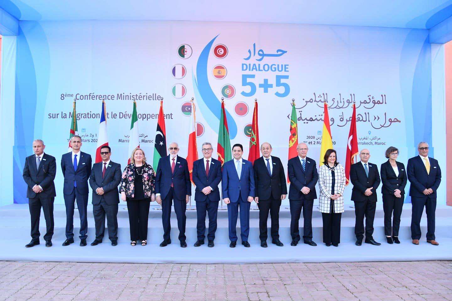 وسط تزايد توتر علاقتها بالمغرب بسبب تدخلها في قضية الصحراء.. الجزائر تخفض تمثيليتها في مؤتمر الهجرة بمراكش