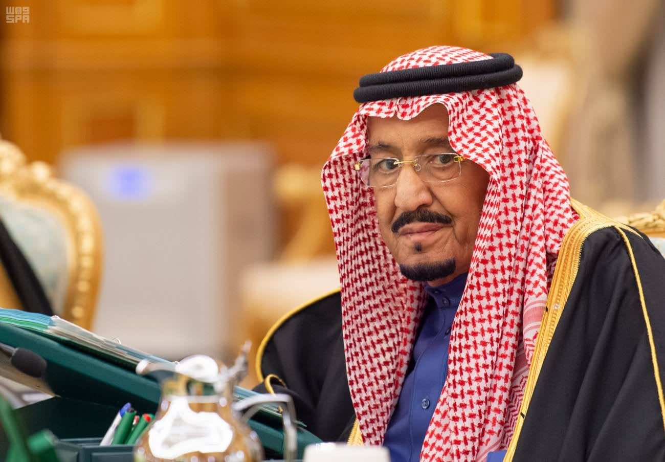 رويترز: الملك سلمان وقع شخصيا على أمر اعتقال بن نايف وبن عبدالعزيز