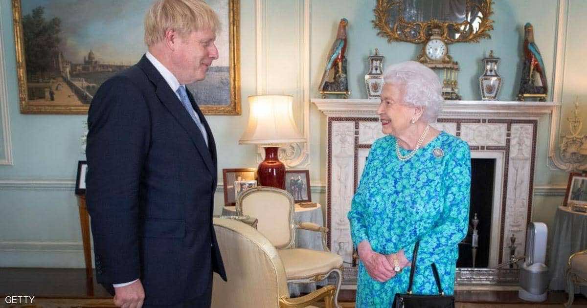 بعد إعلان إصابته.. قصر باكنجهام: الملكة إليزابيث التقت رئيس الوزراء يوم 11 مارس