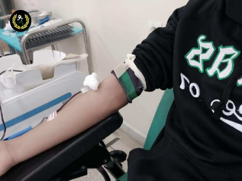 تحت شعار "قطرة من دمك حياة غيرك".. جمهور رجاء بني ملال يتبرع بالدم- صور