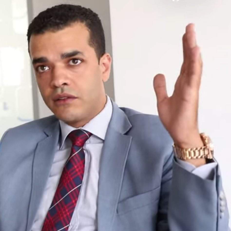بين الرئيس المنتدب للمجلس الأعلى للسلطة القضائية والرئيس الأول لمحكمة النقض من يخاطب القضاة؟