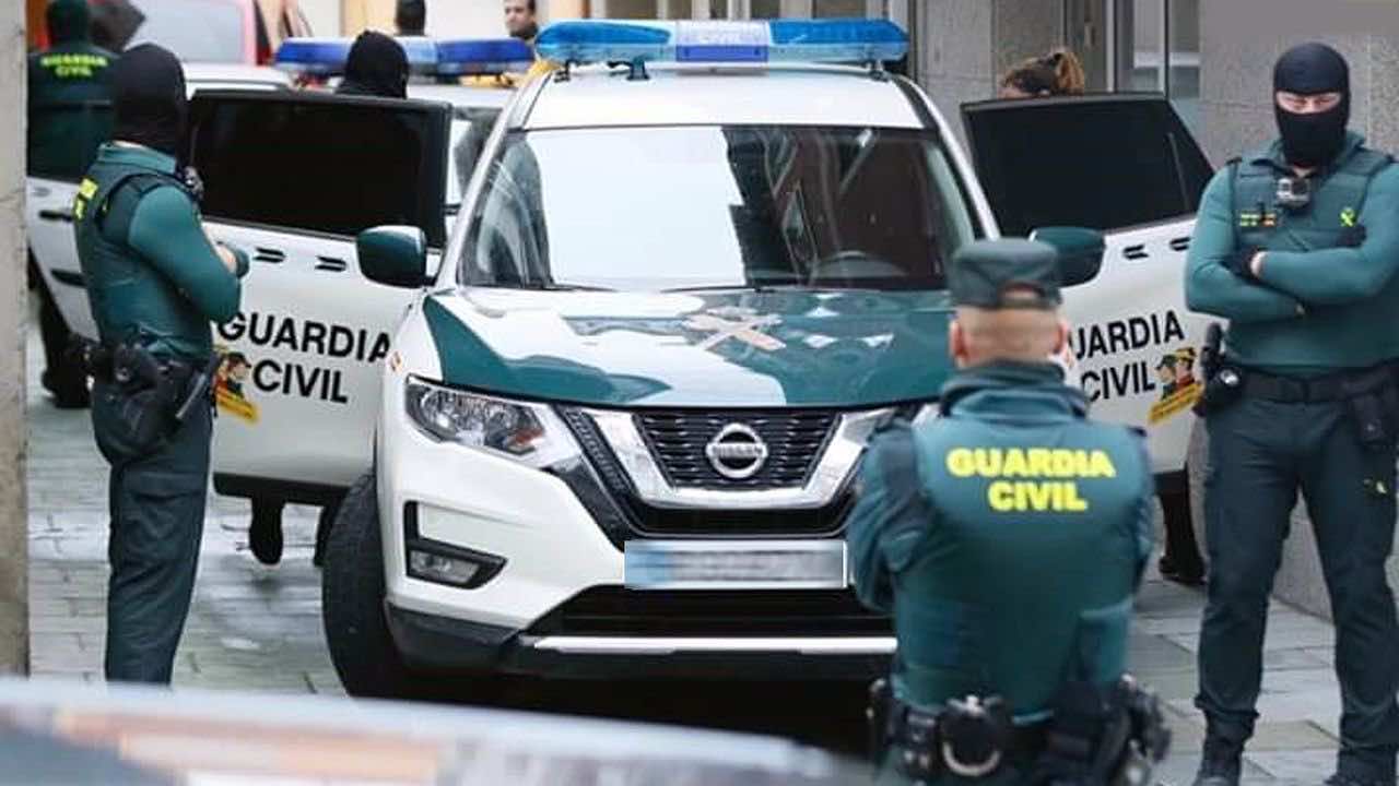 اقليم أندالسيا.. الحرس المدني يحجز 10 أطنان من المخدرات ويعتقل أكثر من مائة شخص متورطا طوال حالة الطوارئ