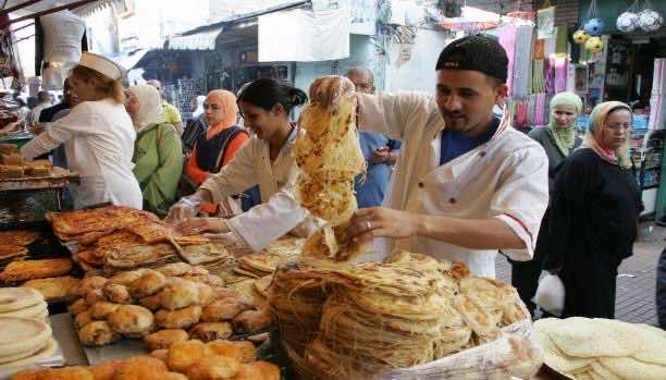 كورونا في رمضان.. هل هي فرصة للتخلص من القطاع غير المهيكل؟