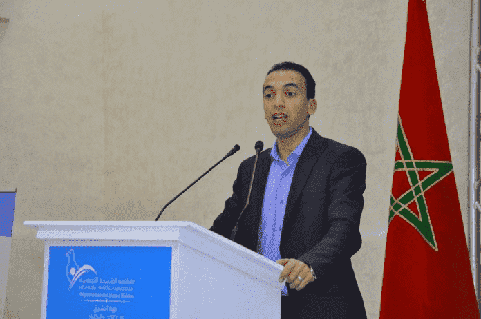 ‎ الأحرار يصمت تجاه أزمة قانون "التكميم" ويطالب بتعديل الفصل 47 من الدستور!