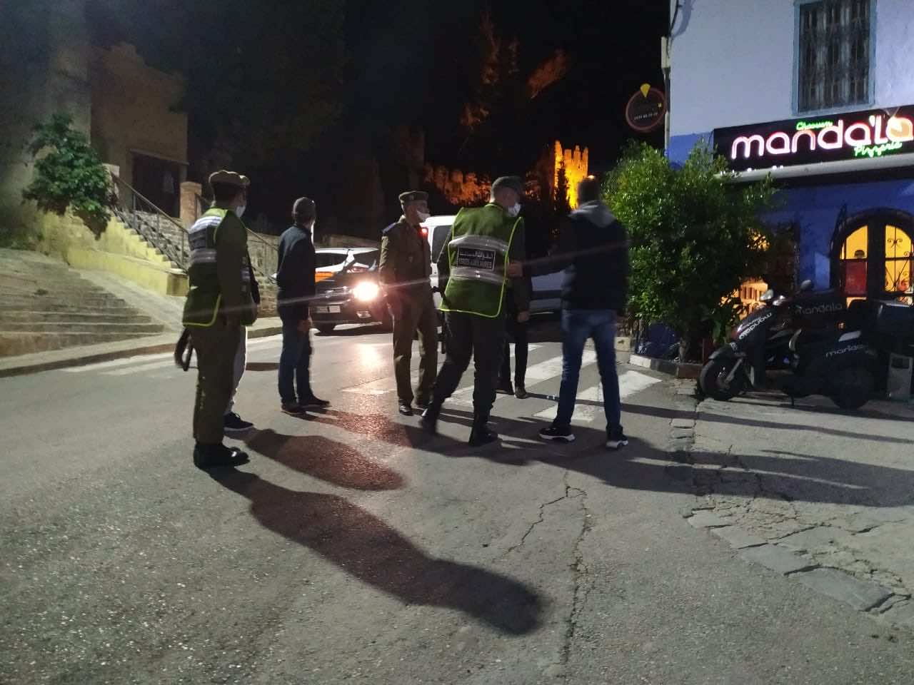 أمن شفشاون يوقف 3 فتيات خرقن حالة الطوارئ ليلا وفي حوزتهن مخدرات قوية