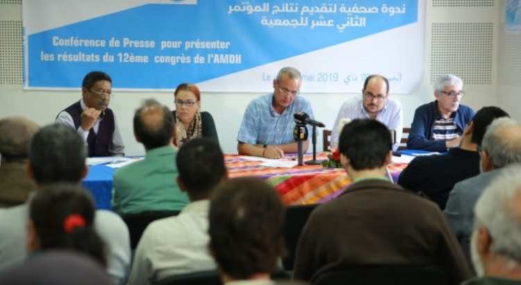 الـ" AMDH": نطالب بالإفراج الفوري عن الريسوني ونستنكر محاولات توسيع دائرة المشتكين