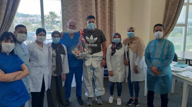 فندق في طنجة يعلن صفر مريض بكورونا بعد مغادرة آخر المصابين.. وتكريم أكبر ممرض متطوع