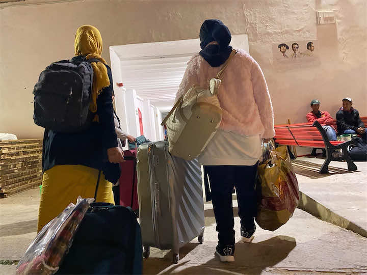 بعد شكاية التعرض لاعتداء جنسي.. سلطات مليلية المحتلة تخرج العالقات المغربيات من مسجد كان يُؤويهن