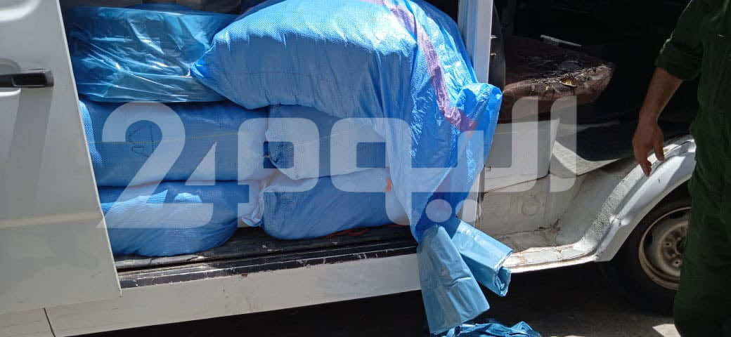 جمارك طنجة تحجز حوالي طن ونصف الطن من البلاستيك في معمل سري