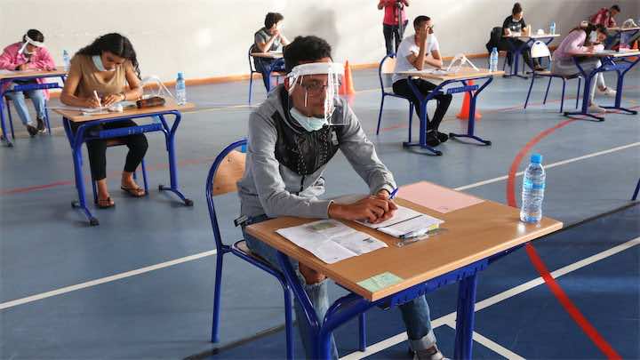 52 ألف مراقب لمنع أزيد من نصف مليون مرشح من الغش في امتحانات الباكالوريا