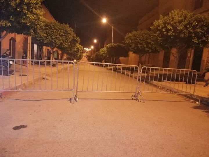خنيفرة.. السلطات تغلق حيا كاملا بعد تسجيل إصابات بفيروس كورونا - صور