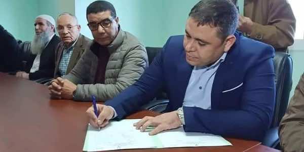 آلاف المواطنين محرومون من الربط بالكهرباء بسبب خلاف بين بلدية الناضور وشركة عقار