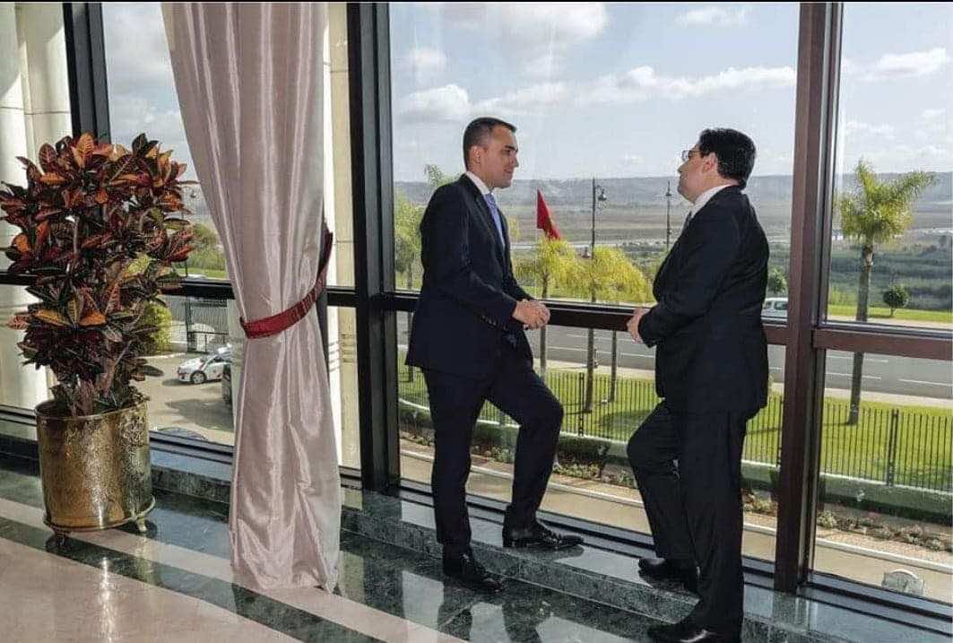 وزير الخارجية الإيطالي يعرب عن تقدير روما لدور المغرب في حل الأزمة الليبية