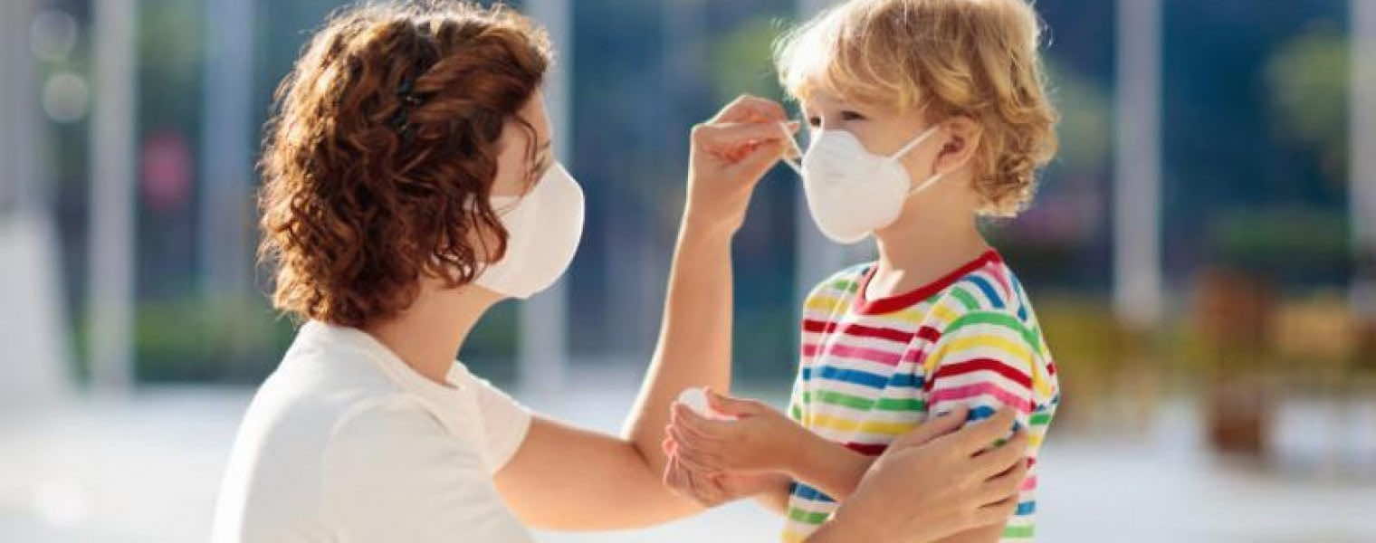 منظمة الصحة العالمية تنصح بارتداء الأطفال في سن 12 عاما الكمامات ضد كورونا