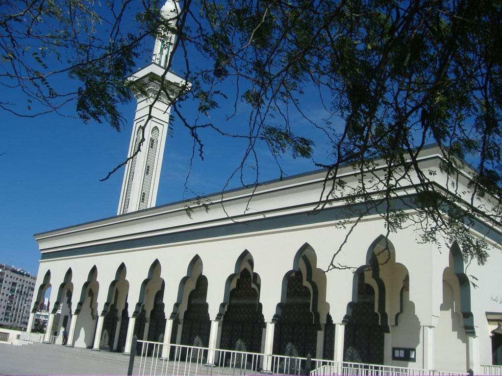 طنجة.. إغلاق مسجد السوريين لأسبوعين بعد اكتشاف إصابات بكورونا في صفوف المصلين