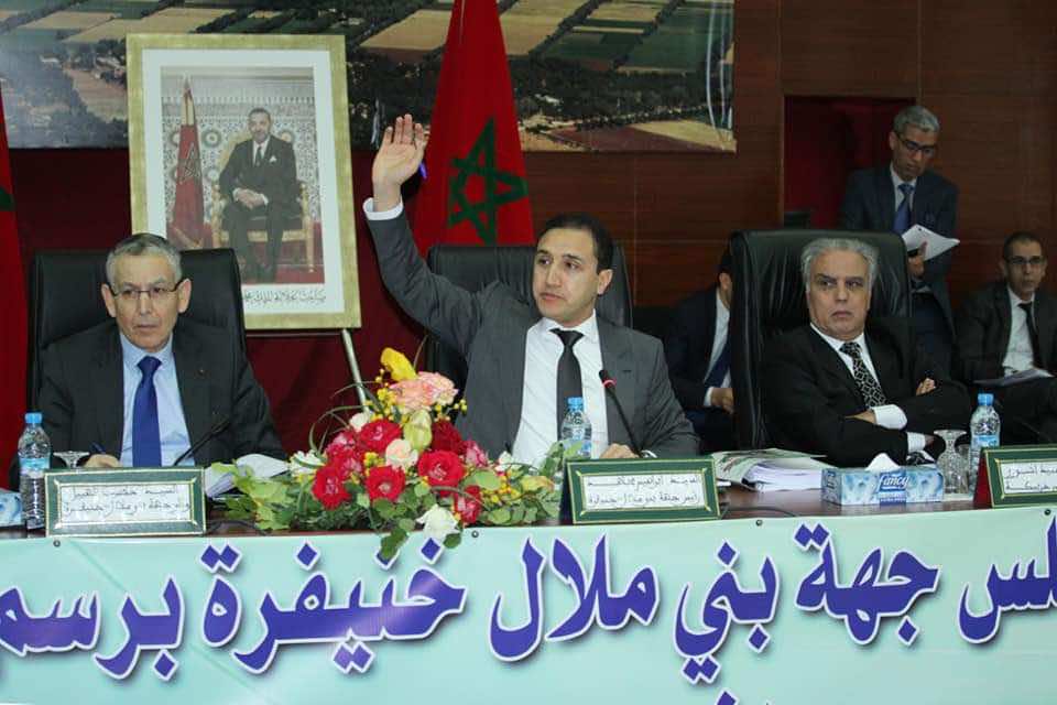 جهة بني ملال - خنيفرة تحت الحرج.. وزارة الصحة تنفي بناء مستشفى جامعي وكلية ونشطاء: "كانت حملة انتخابية فقط" ! 