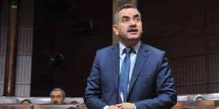 "البام" يرد على "البيجيدي": لا أحد يمكن أن يختصر الشرعية الدستورية في ذاته