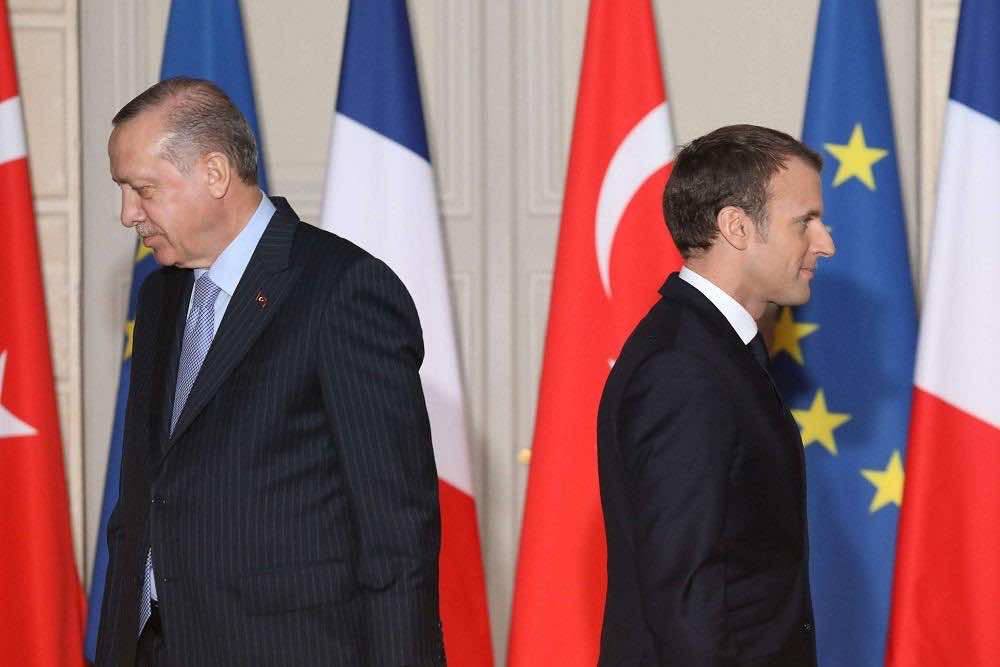 فرنسا تستدعي سفيرها عقب هجوم جديد لإردوغان على ماكرون