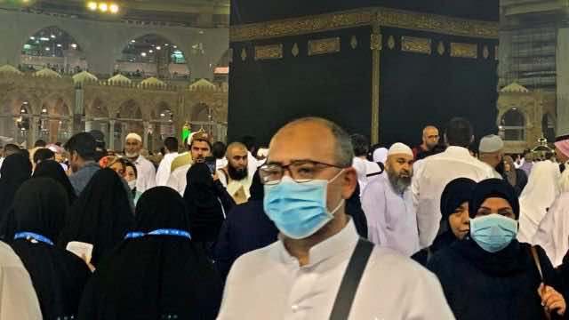السعودية تعلن عن ضوابط جديدة لاستقبال المعتمرين.. تحليلات قبلية و"الحجز" المسبق لأداء الصلاة بالمسجد الحرام