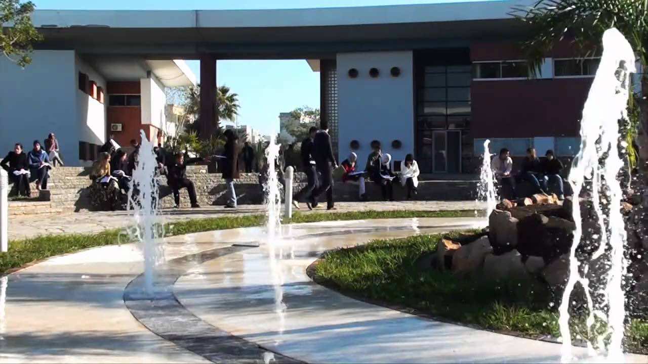 بسبب تدهور الوضعية الوبائية..كلية العلوم القانونية بتطوان ستستأنف تسجيل الطلبة الجدد في أقاليمهم