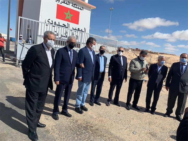 زعماء الأحزاب من الكركارات: ندعم عملية القوات المسلحة الملكية ونصطف وراء الملك للتصدي للمناورات - صور