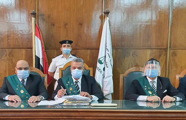 سابقة.. محكمة مصرية تقضي بفصل فنان بسبب الإساءة إلى النبيين محمد وعيسى
