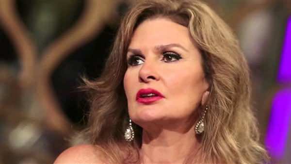 الفنانة المصرية يسرى تصاب بكورونا وتصرح: غير قادرة على الكلام