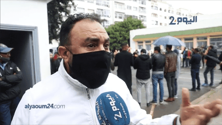 المتعاقدون يعودون للتظاهر:"نرفض كل التضييقات ونحن جسد واحد ولا تراجع قبل الإدماج" -فيديو