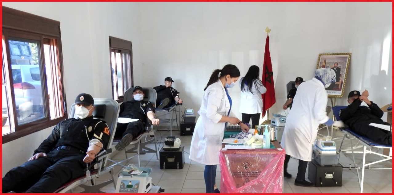 موظفو وموظفات الأمن الوطني في مدينة بني ملال يتبرعون بالدم