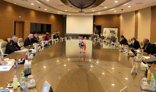 وفد عسكري أمريكي رفيع يزور الرباط والمغرب يقترح التعاون في مجال الصناعة الدفاعية